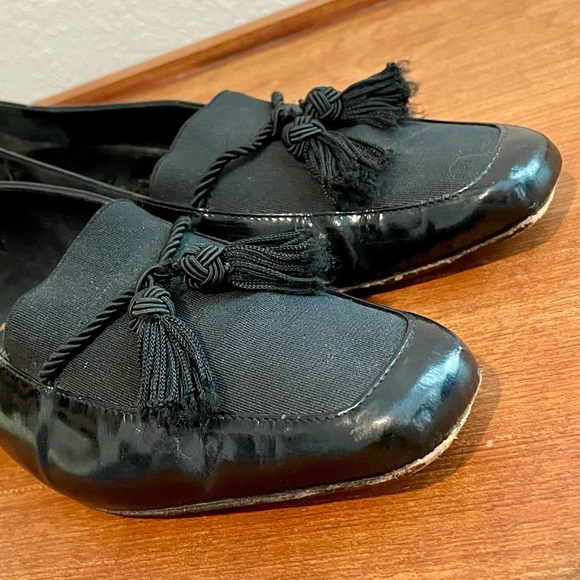 Vintage 90s Salvatore Ferragamo Tassel Loafers Black Leather Elastic Vamp Heels - Picture 6 of 14
